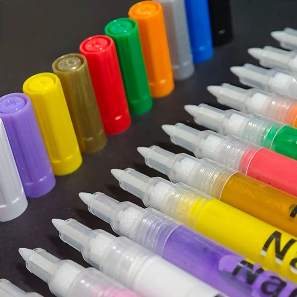 LAPIZ PARA UÑAS 0.7mm 12COLORES  D-2