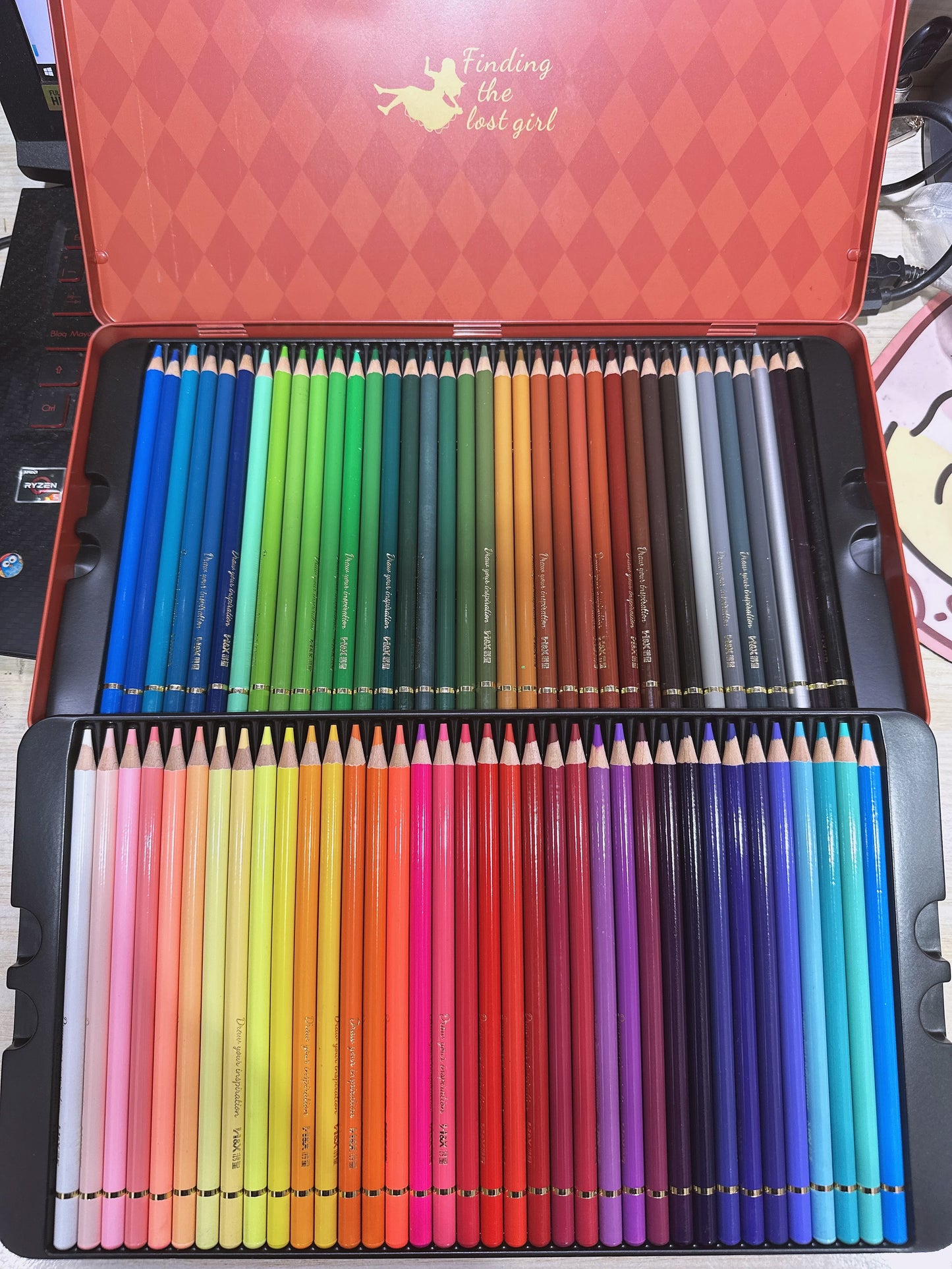 Lápices de colores 72C en caja de hojalata para estudiantes de arte, lápices de colores a base de aceite y solubles en agua.