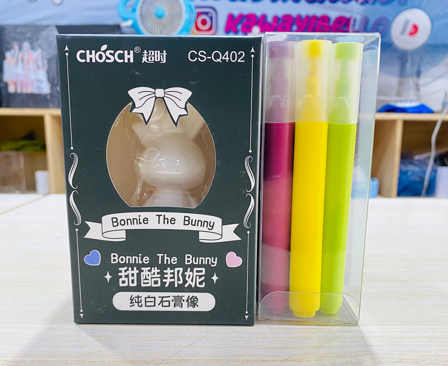 Set de marcadores acrílicos con muñeco de cerámica