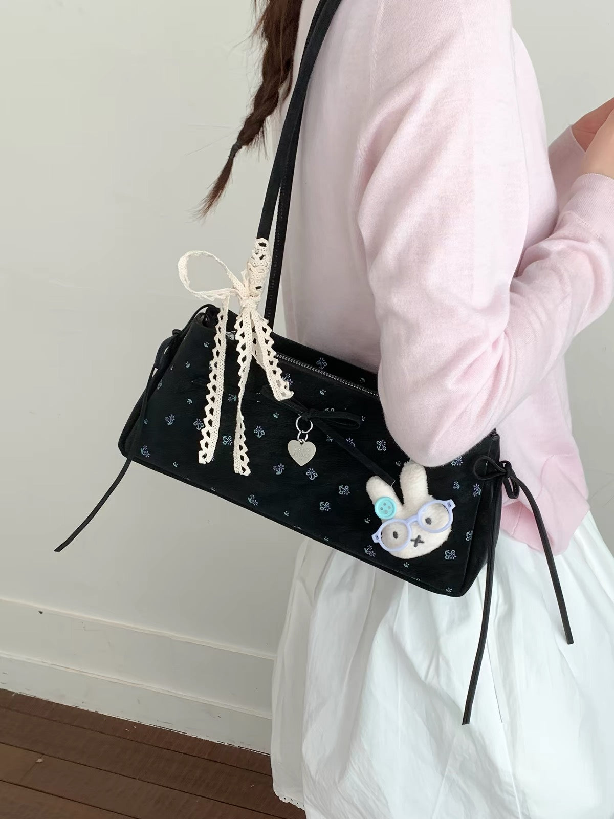 Bolso De Hombro Floral Con Lazos Y Colgante De Conejo W-2