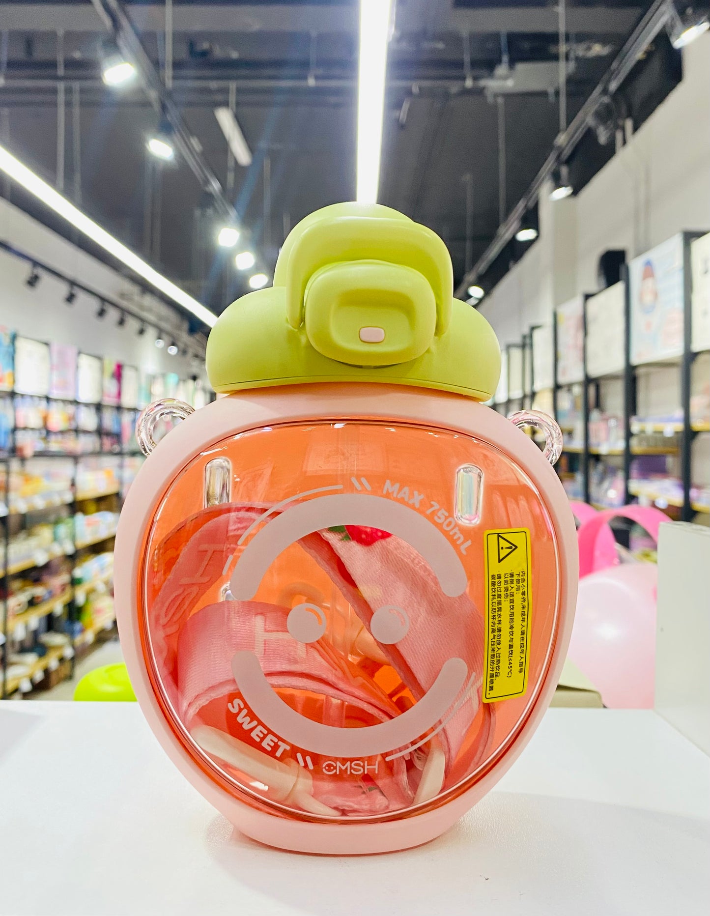 Botella fresa (Plástico) 750ml