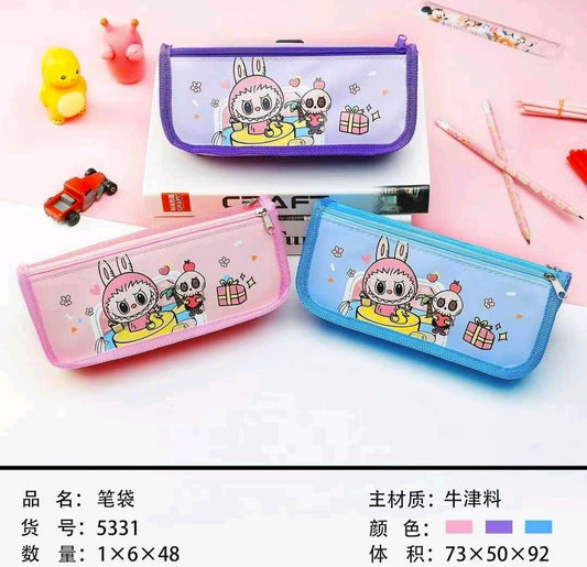 Estuche Labubu y Capybara